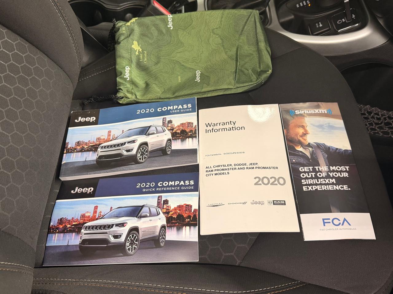 2020 Jeep Compass Upland AWD+New Brakes+ApplePlay+CLEAN CARFAX Photo25