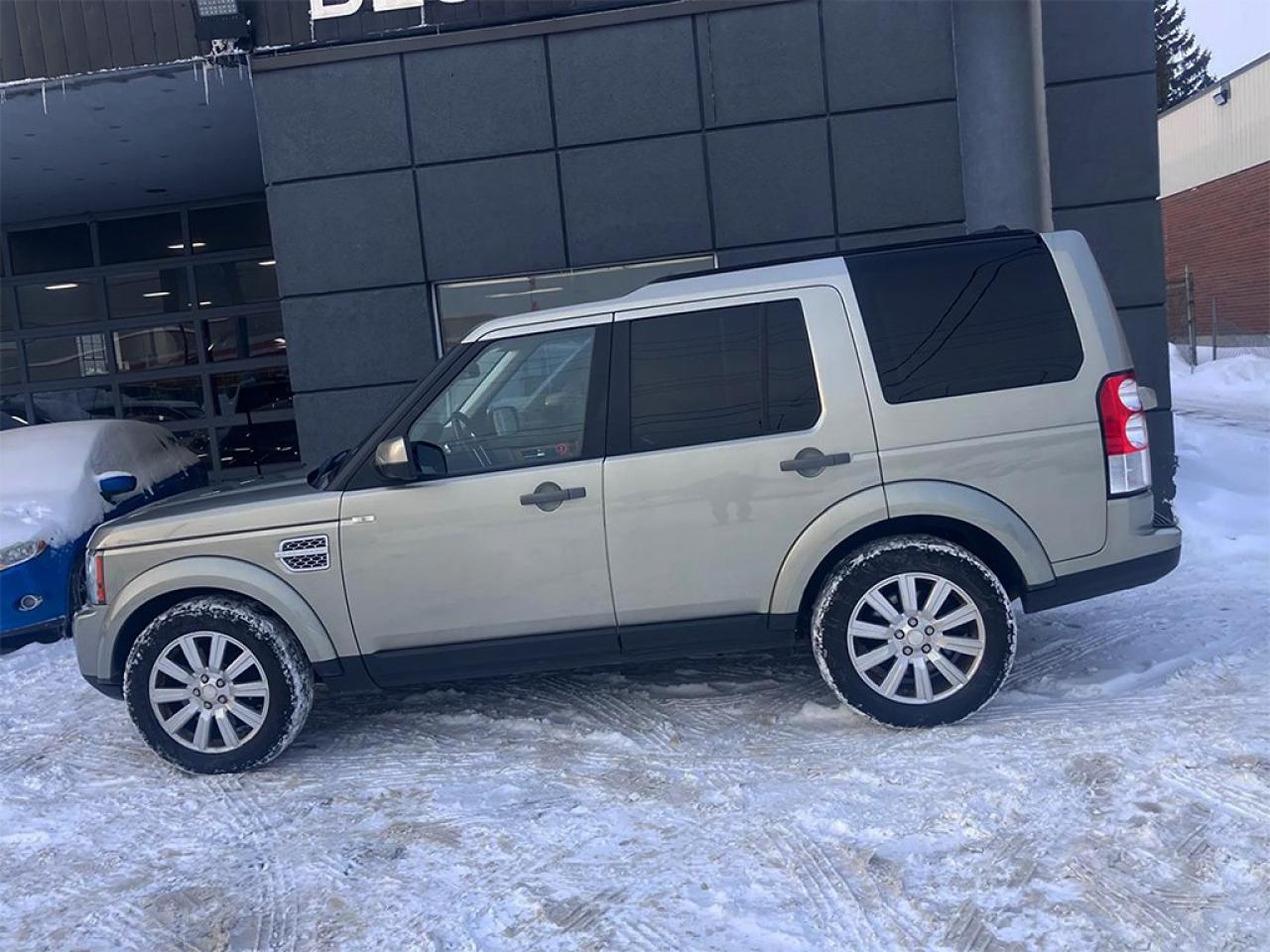 2013 Land Rover LR4 HSE|V8|5.0L V8|NAVI|PANOROOF|7 SEATS|19in ALLOYS| Photo