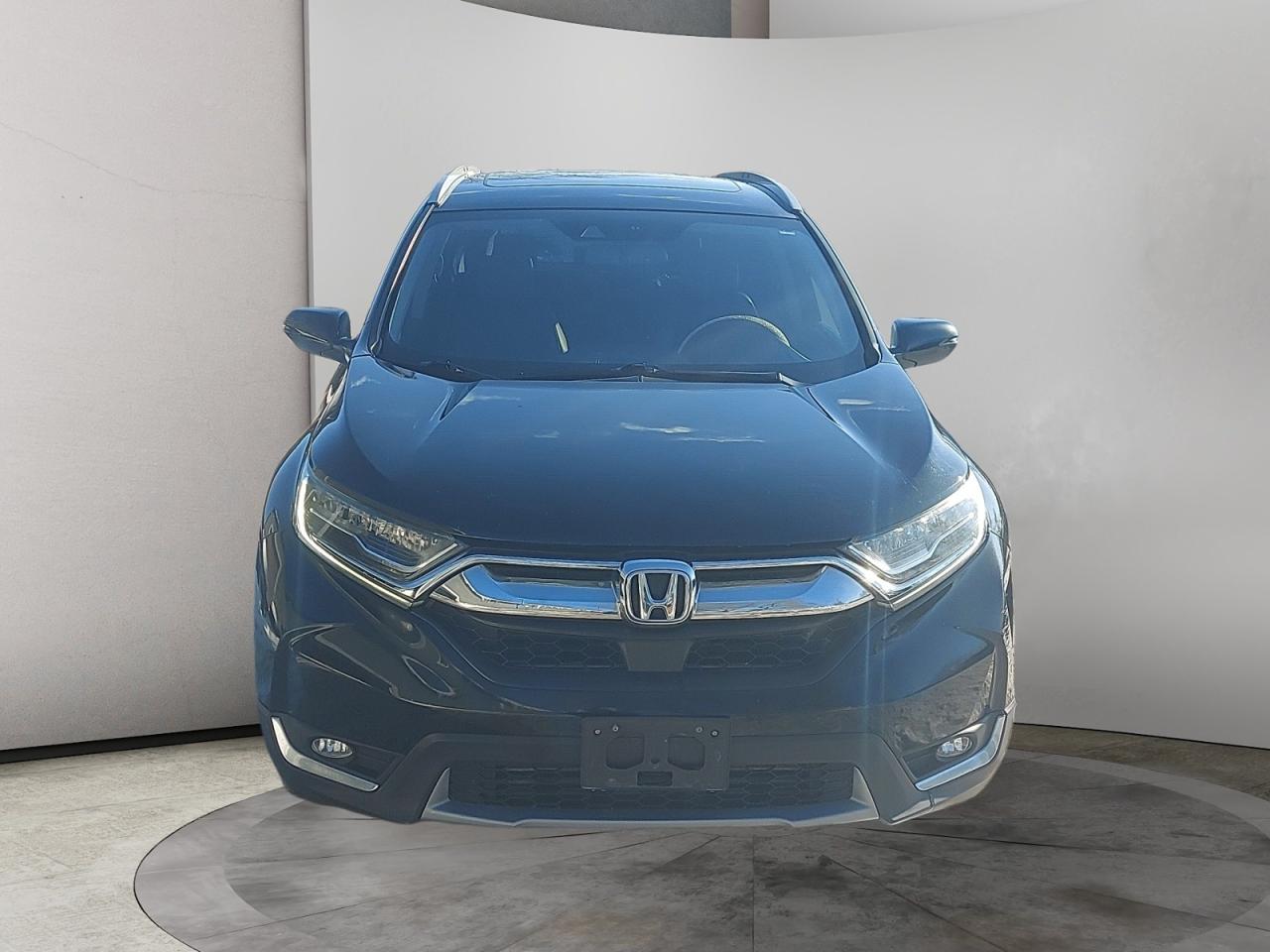 2019 Honda CR-V Touring Photo0