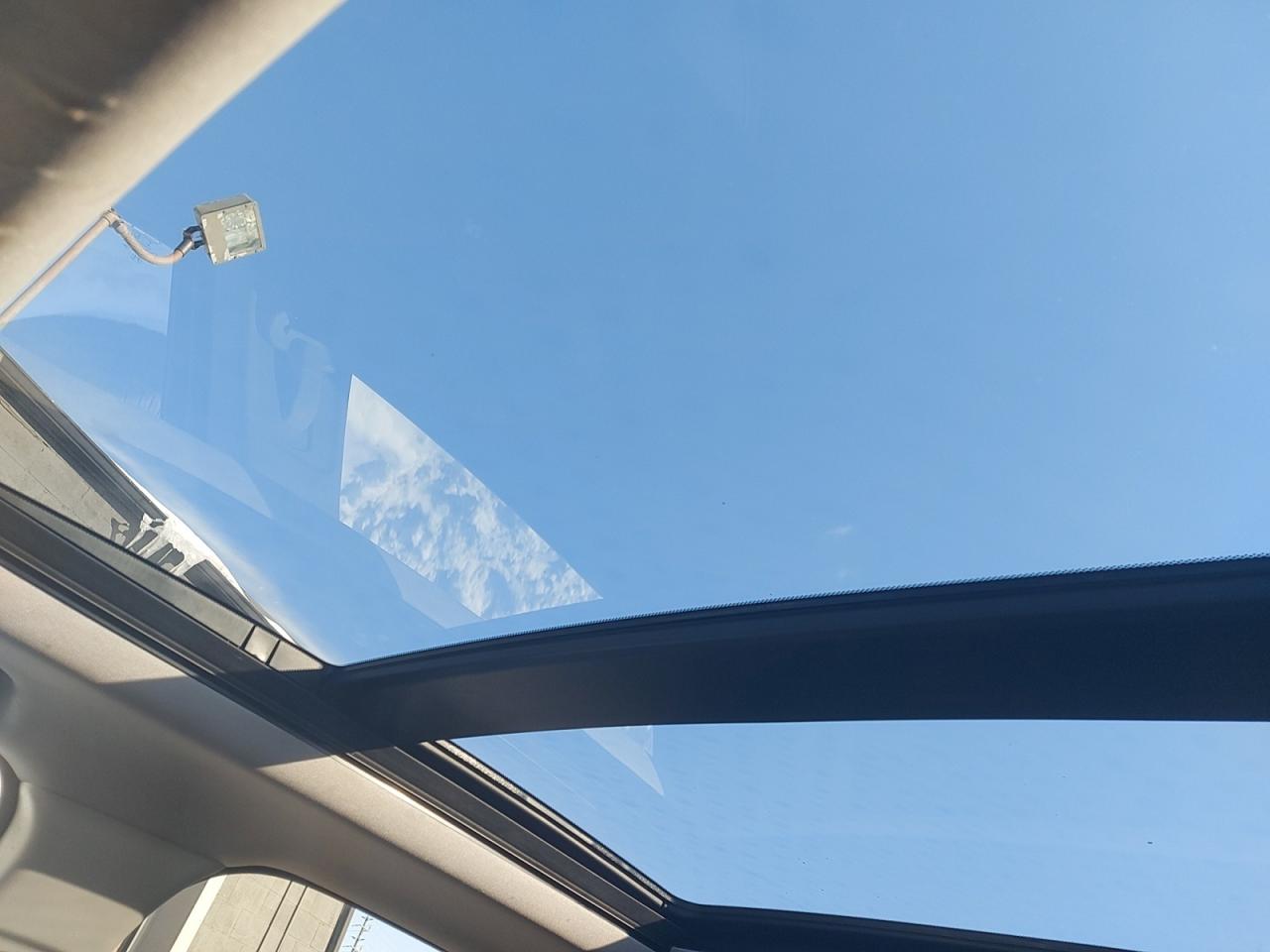 2019 Honda CR-V Touring Photo