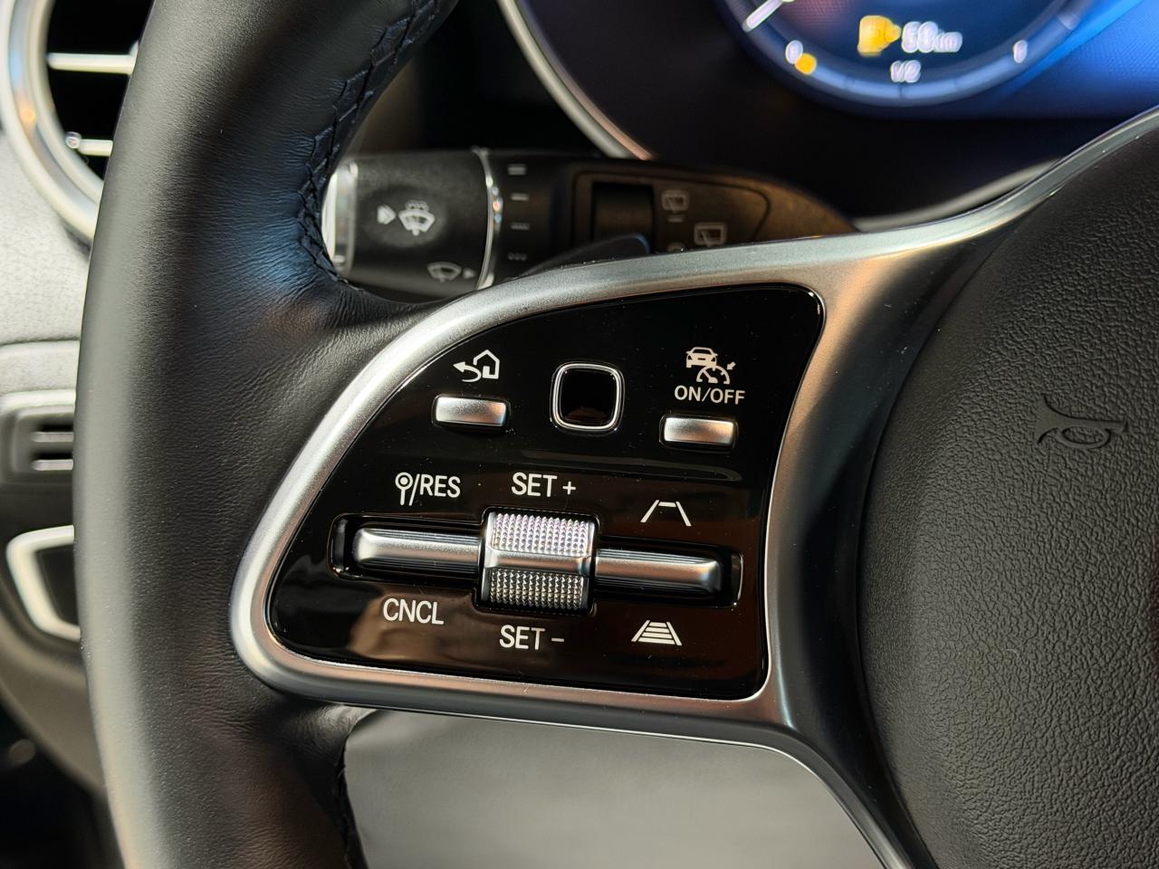 2020 Mercedes-Benz GLC-Class GLC 300 AMG|DIGITALDASH|NAVI|LTHR Photo