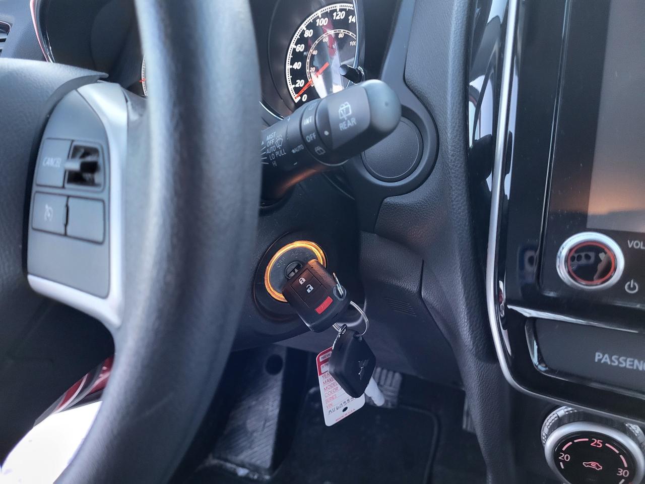 2024 Mitsubishi RVR ES FWD Photo