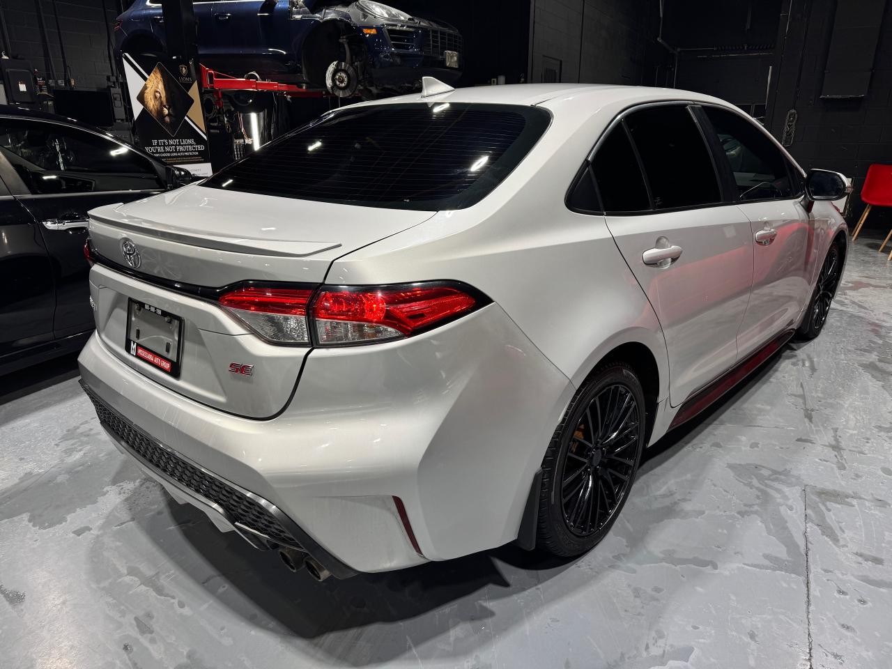 2021 Toyota Corolla SE Photo4