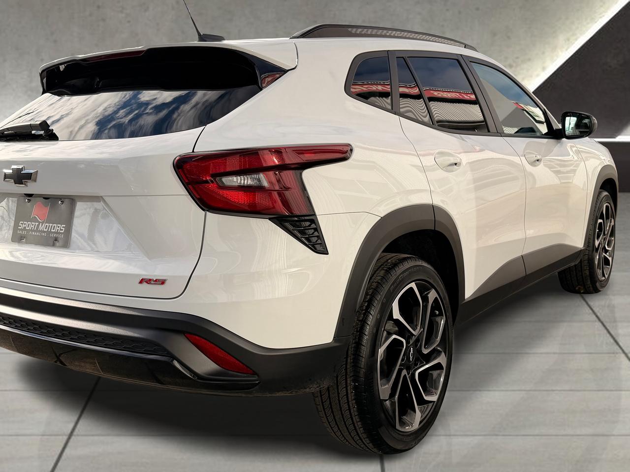 2024 Chevrolet Trax 2RS+Leather+Roof+ONE OWNER+CLEAN CARFAX Photo