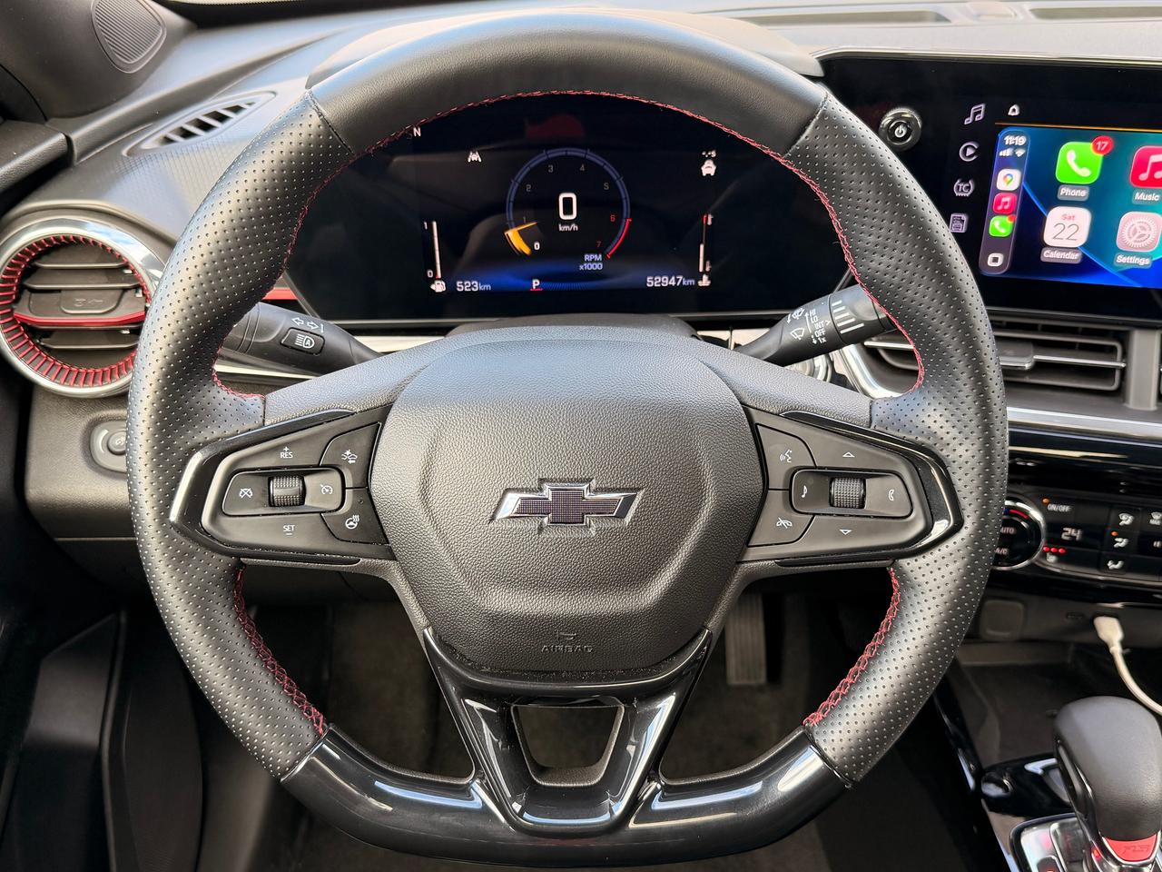 2024 Chevrolet Trax 2RS+Leather+Roof+ONE OWNER+CLEAN CARFAX Photo