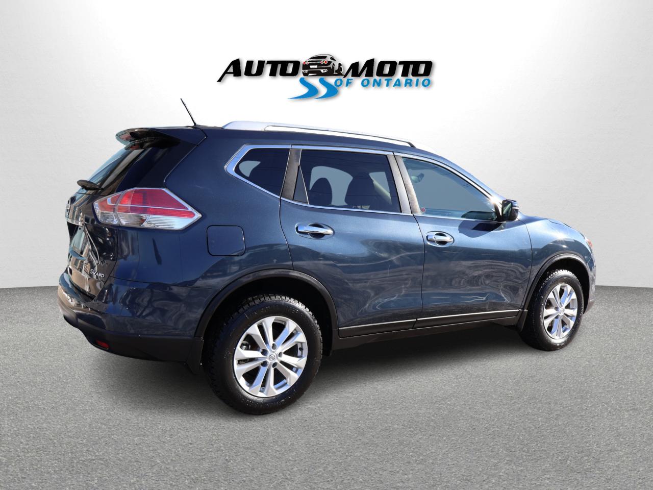 2016 Nissan Rogue SV AWD CERTIFIED *ACCIDENT FREE*NISSAN MAINTAIN* CAMERA BLUETOOTH HEATED SEATS CRUISE ALLOYS Photo