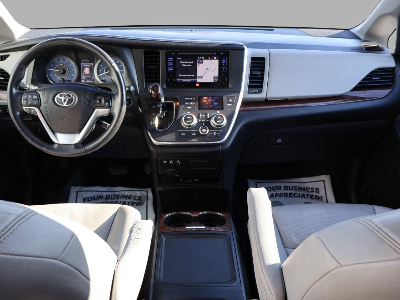 2017 Toyota Sienna LIMITED-PREMIUM CERTIFIED *7 SEATS*TOYOTA MAINTAIN* CAMERA NAV DVD BLUETOOTH LEATHER HEATED SEATS SUNROOF CRUISE ALLOYS Photo