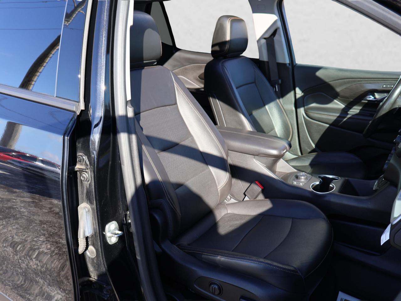 2018 GMC Terrain SLT AWD DIESEL CERTIFIED *ACCIDENT FREE*GMC MAINTAIN* CAMERA NAV BLUETOOTH LEATHER HEATED SEATS PANO ROOF CRUISE ALLOYS Photo