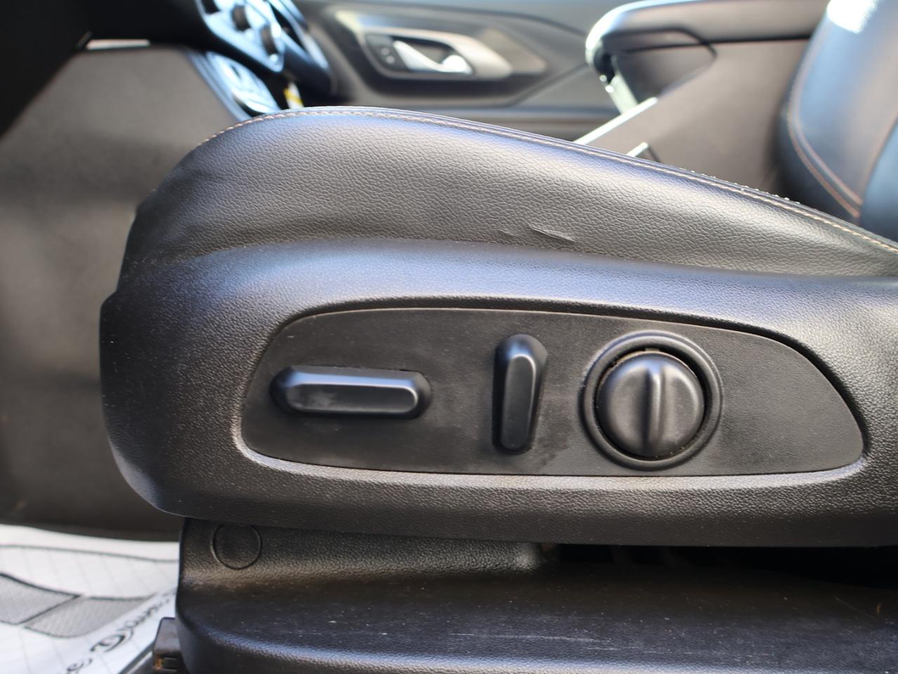 2018 GMC Terrain SLT AWD DIESEL CERTIFIED *ACCIDENT FREE*GMC MAINTAIN* CAMERA NAV BLUETOOTH LEATHER HEATED SEATS PANO ROOF CRUISE ALLOYS Photo