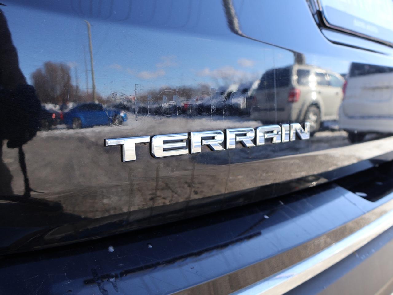 2018 GMC Terrain SLT AWD DIESEL CERTIFIED *ACCIDENT FREE*GMC MAINTAIN* CAMERA NAV BLUETOOTH LEATHER HEATED SEATS PANO ROOF CRUISE ALLOYS Photo