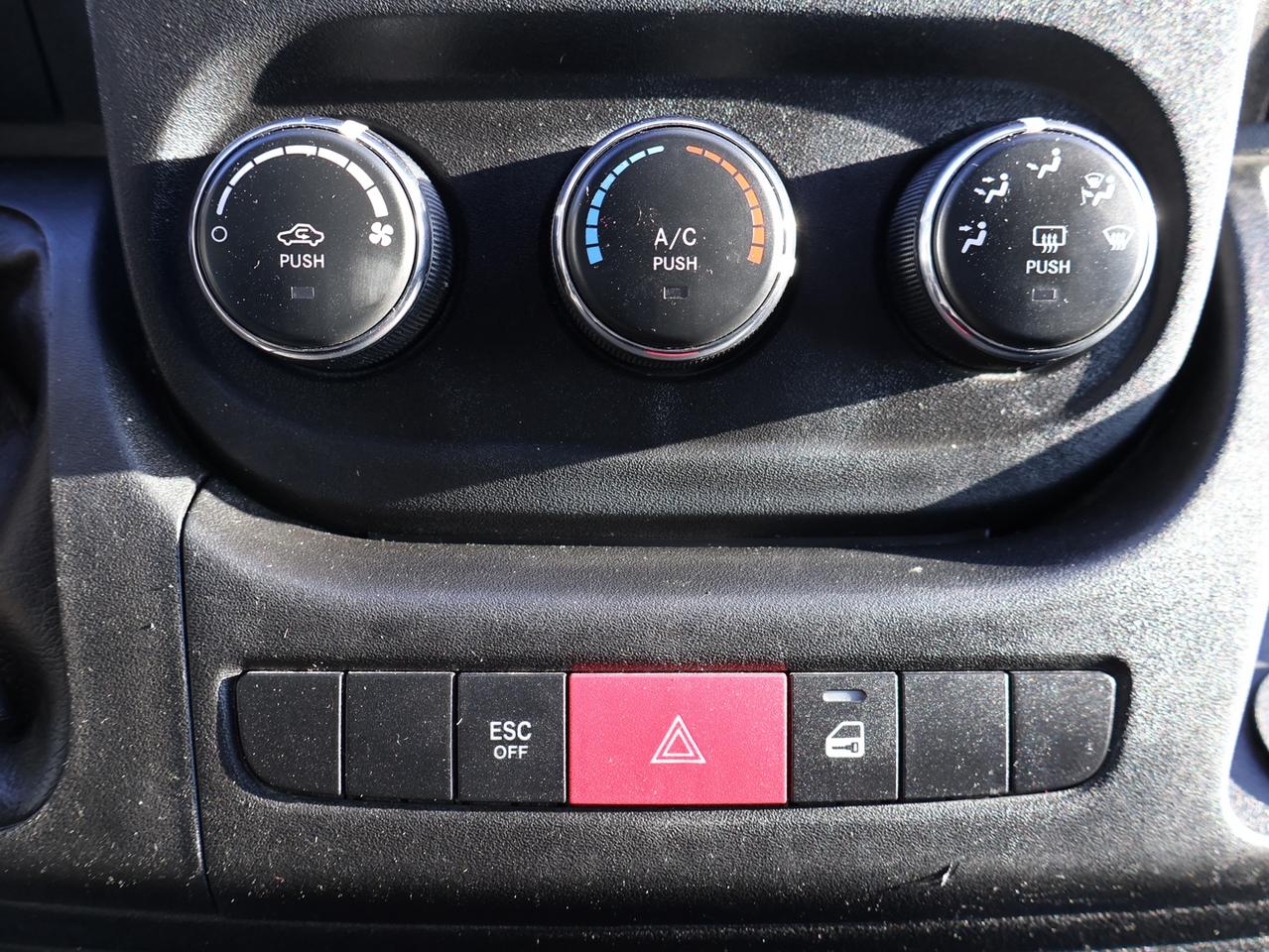 2020 RAM ProMaster V6 2500 HIGH ROOF TRADESMAN 136-in WB CERTIFIED *ACCIDENT FREE* CAMERA BLUETOOTH ALLOYS Photo