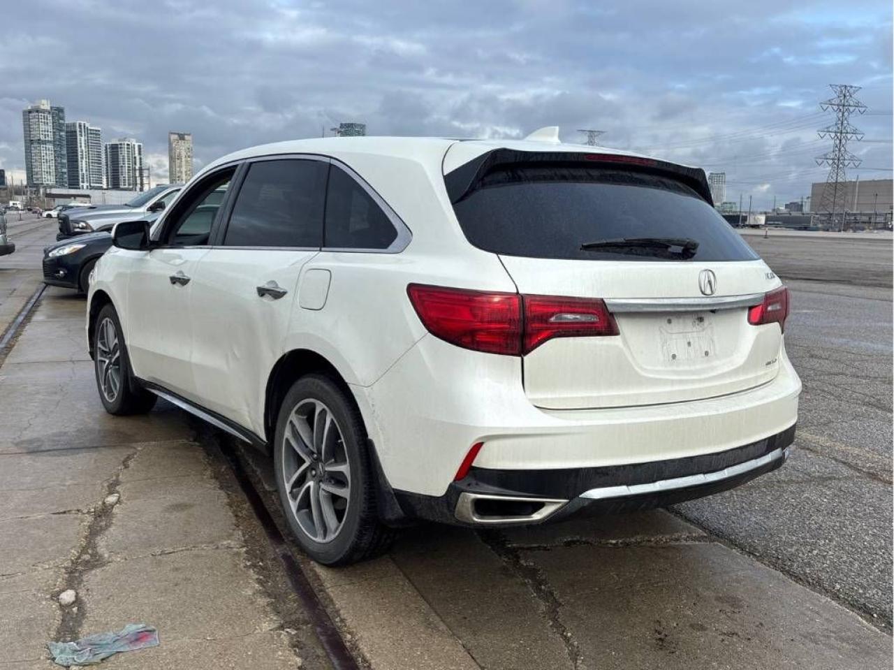 2017 Acura MDX NAV!! SUNROOF, LEATHER, HEATED SEATS & STR WHEEL! Photo3