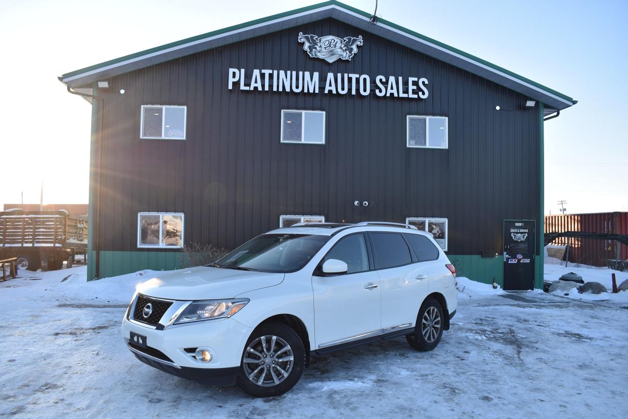 Used 2015 Nissan Pathfinder SL AWD 7-Passenger ***PENDING SALE*** for sale in Winnipeg, MB