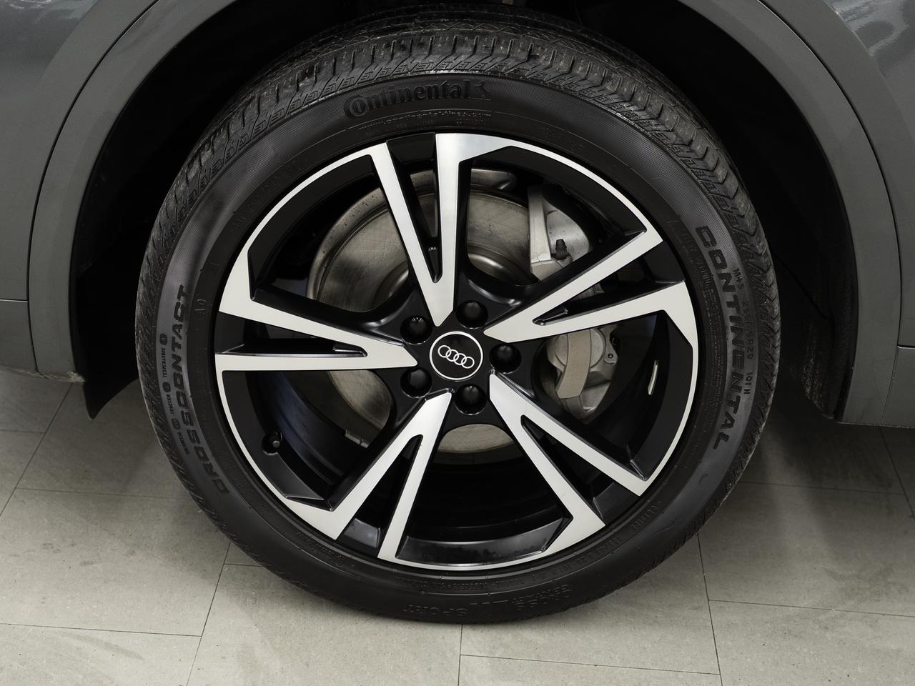 2022 Audi Q5 SPORTBACK | PROGR. S-Line | AWD | Nav | Pano roof