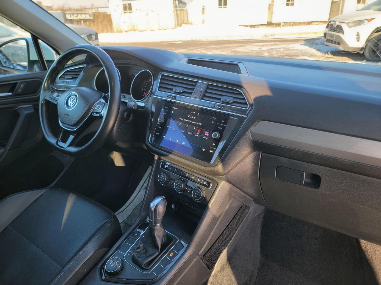 2019 Volkswagen Tiguan COMFORTLINE Photo