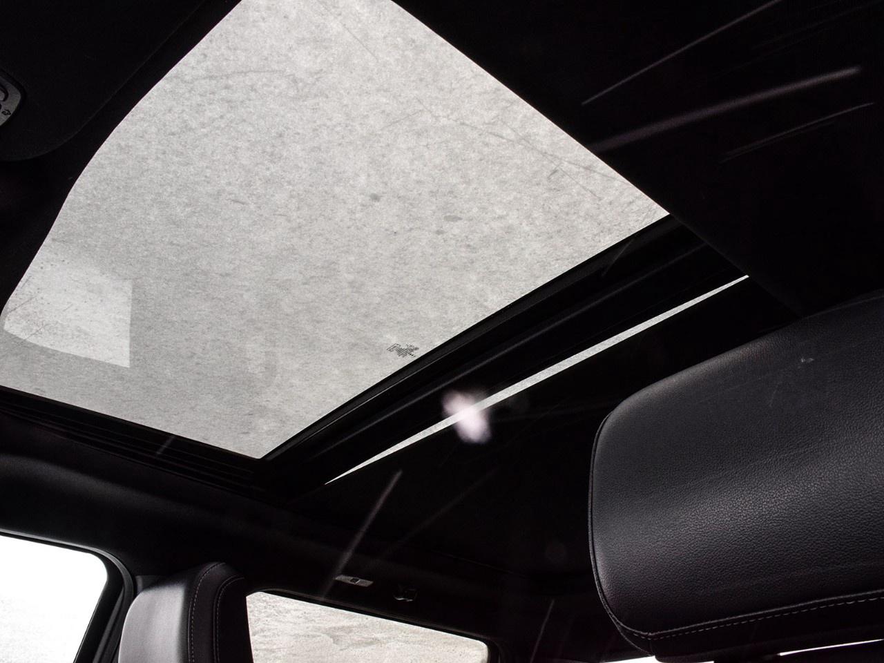 2023 Ford F-150 Lariat 4WD SuperCrew 5.5' Box Photo