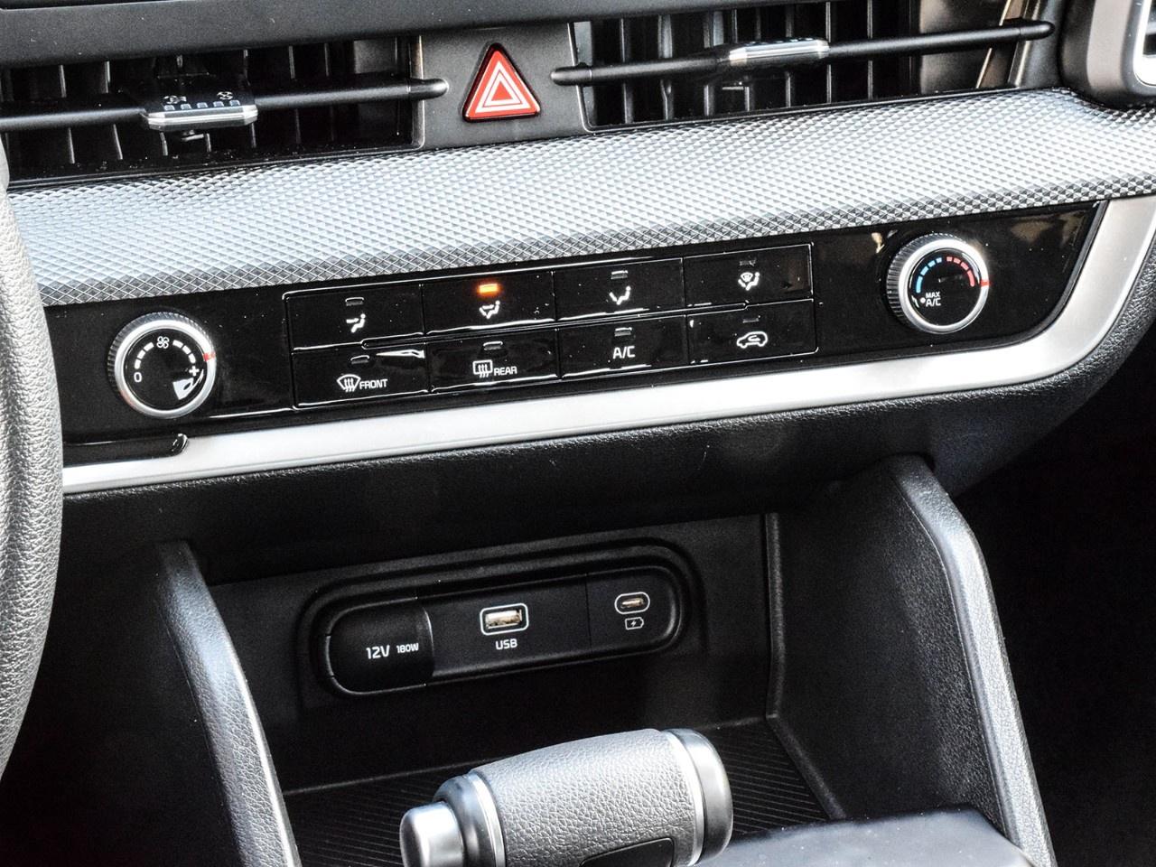 2024 Kia Sportage LX AWD Photo