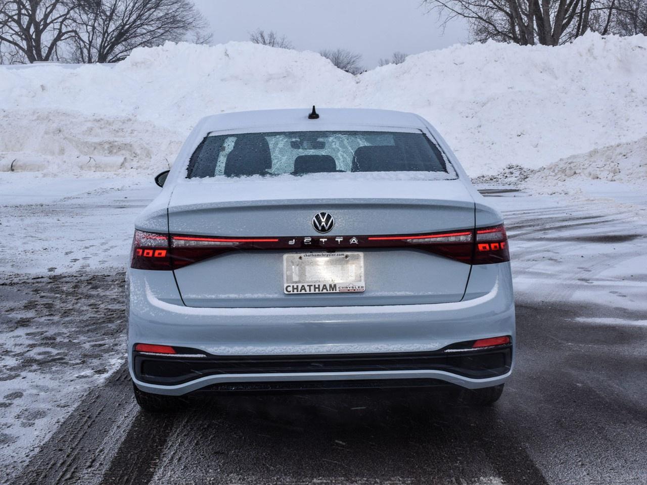 2025 Volkswagen Jetta Comfortline AUTO Photo2