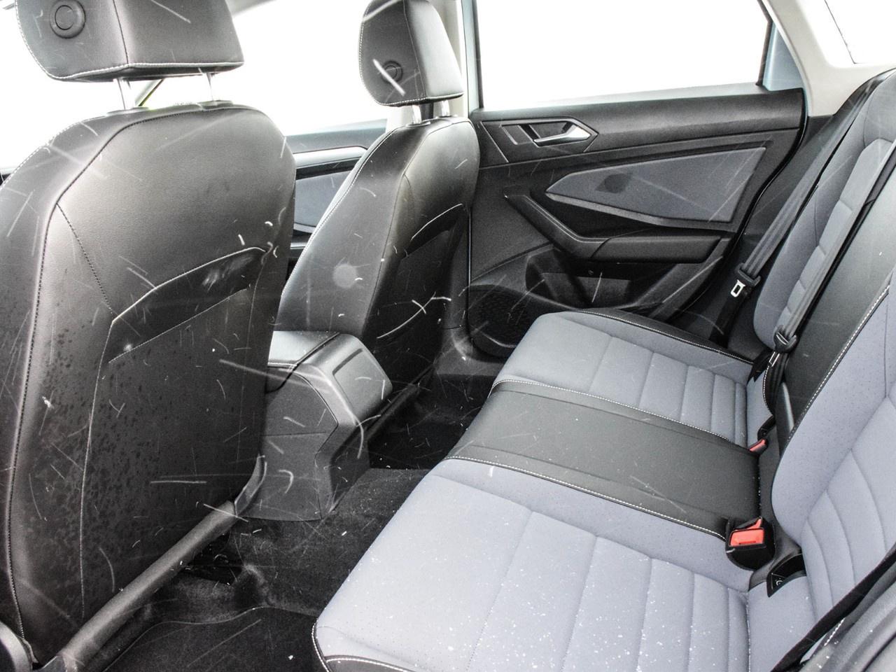 2025 Volkswagen Jetta Comfortline AUTO Photo