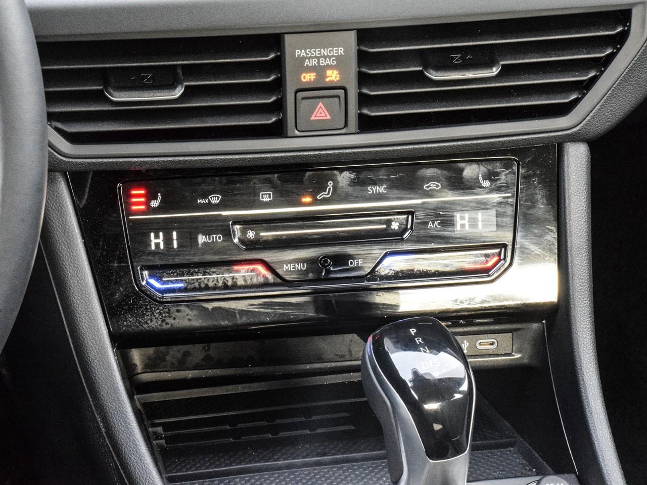 2025 Volkswagen Jetta Comfortline AUTO Photo