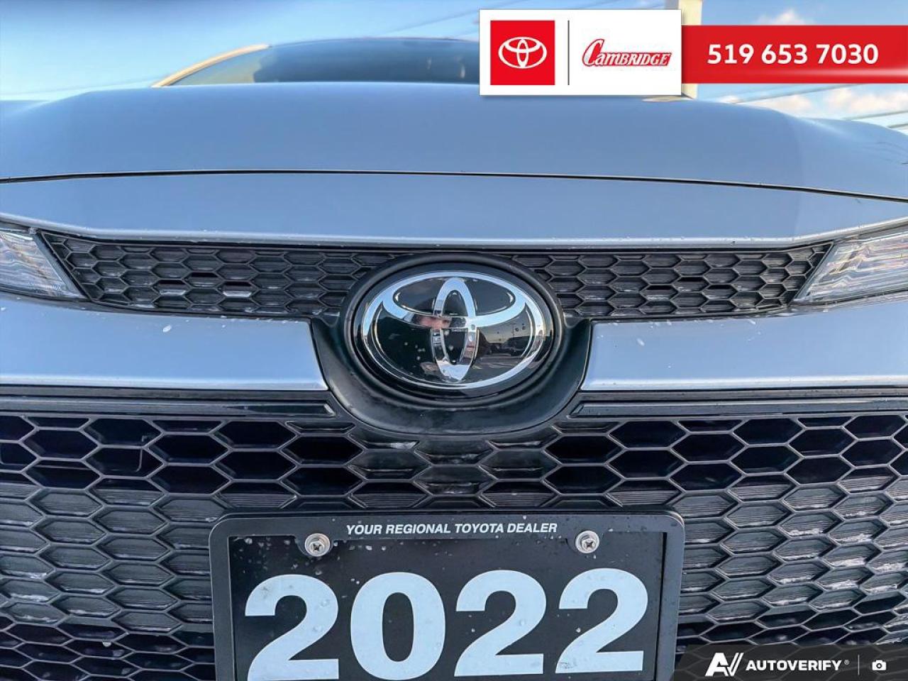 2022 Toyota Corolla LE Photo