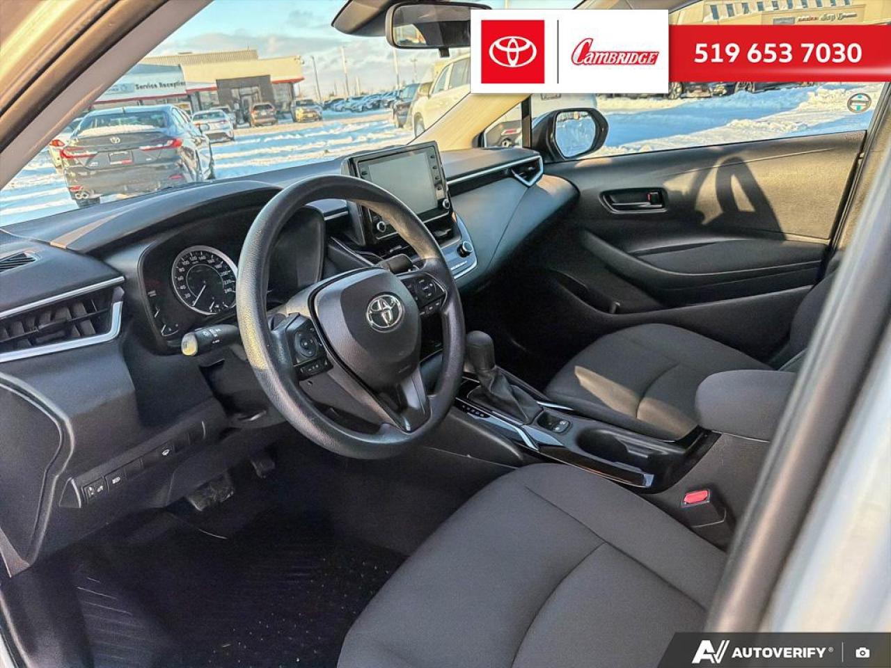 2022 Toyota Corolla LE Photo