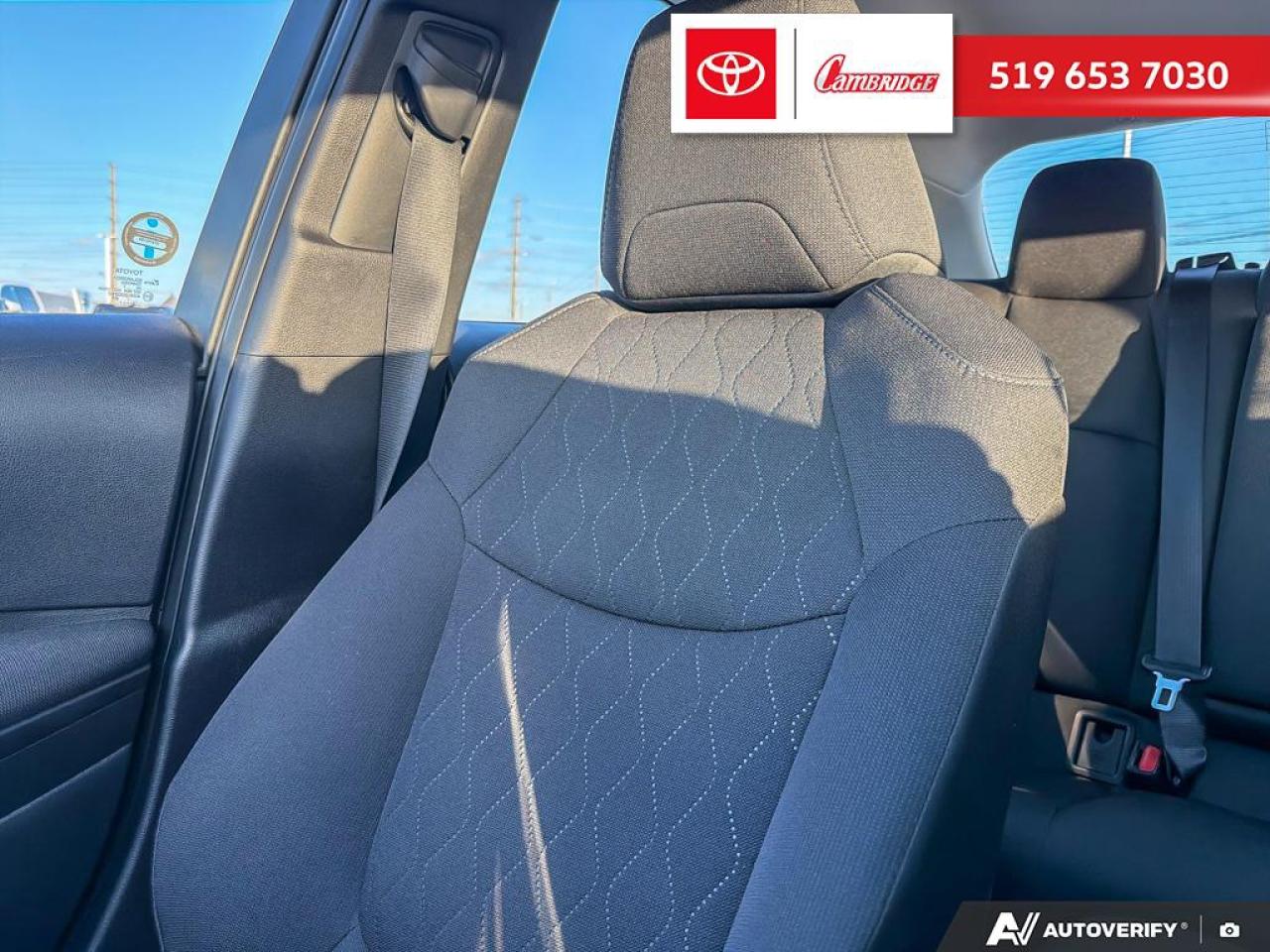 2022 Toyota Corolla LE Photo