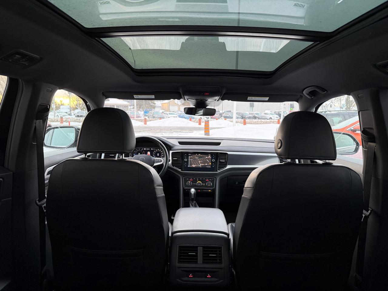 2022 Volkswagen Atlas Cross Sport 3.6 FSI Execline NAV! Pano Roof! Leather! Photo