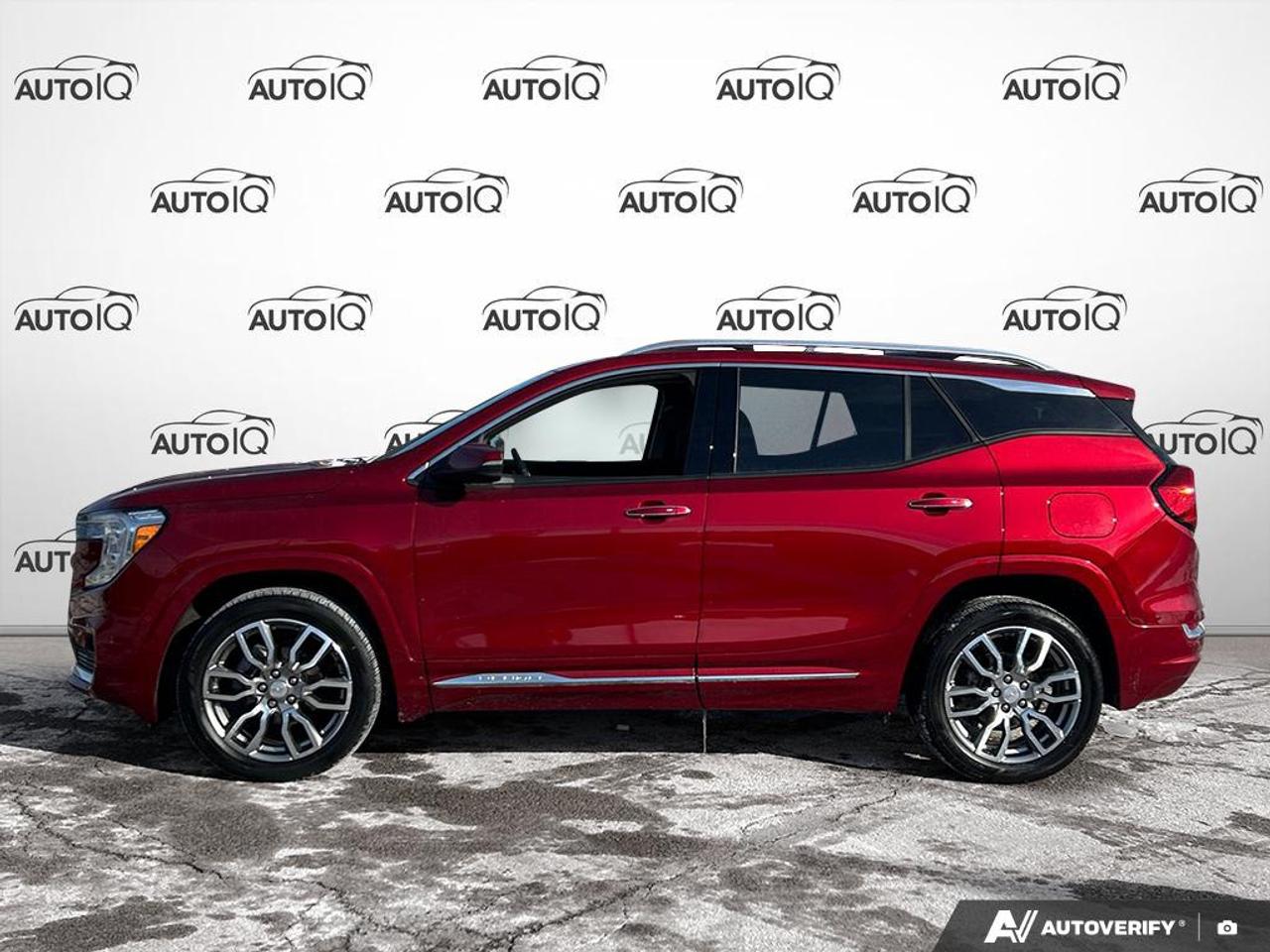 2024 GMC Terrain Denali PANORAMIC SUNROOF | HEATED & AIRCOOLED SEATS | LOW Photo3