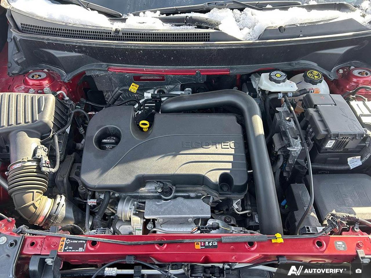 2024 GMC Terrain Denali PANORAMIC SUNROOF | HEATED & AIRCOOLED SEATS | LOW Photo