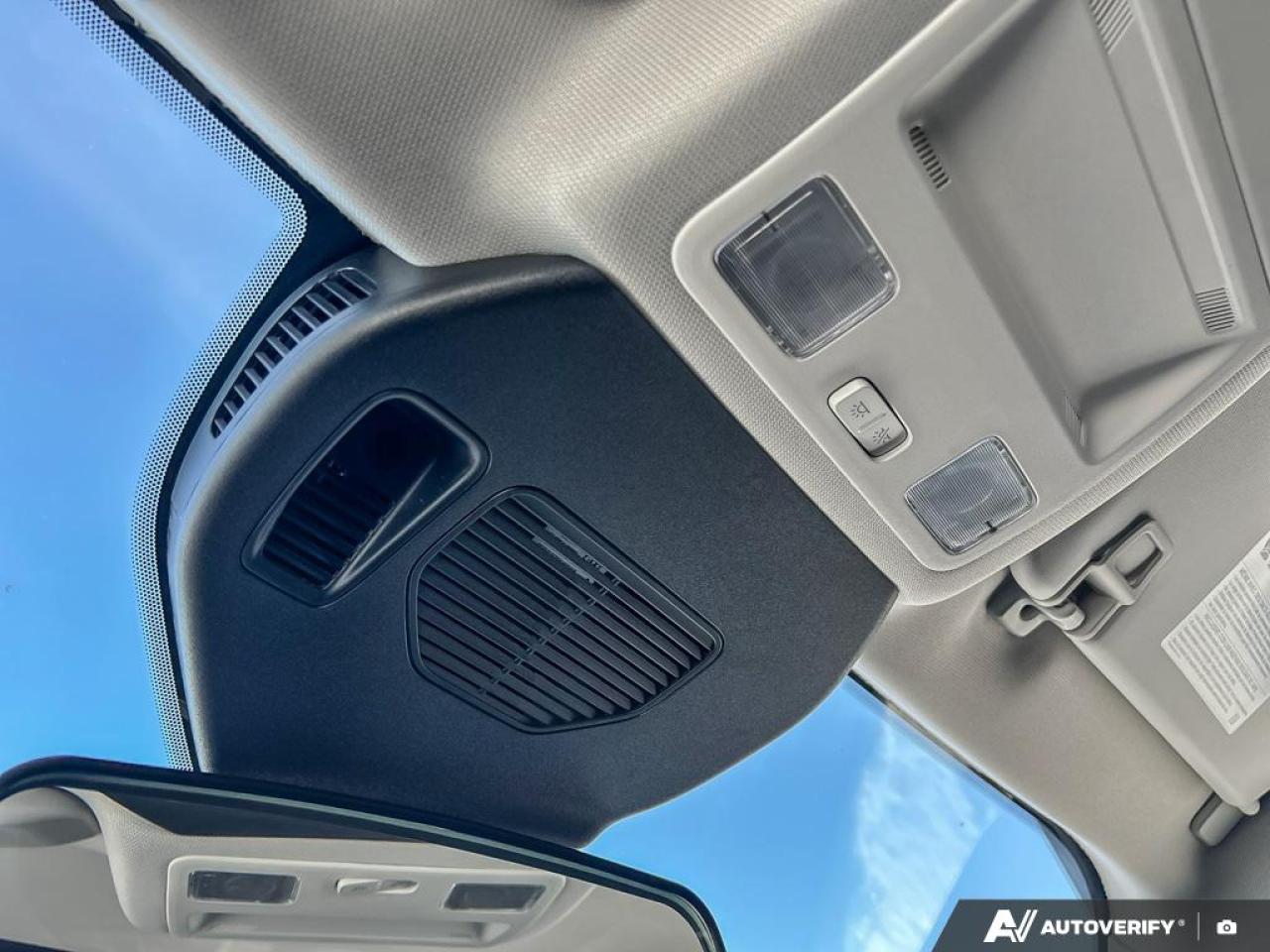 2022 Ford Escape SEL Photo