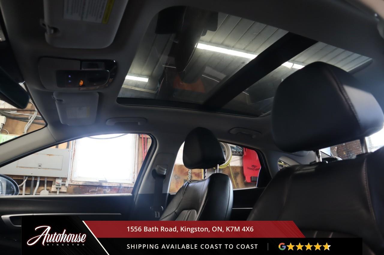 2021 Hyundai Sonata Luxury ONLY 56,757 KM Photo