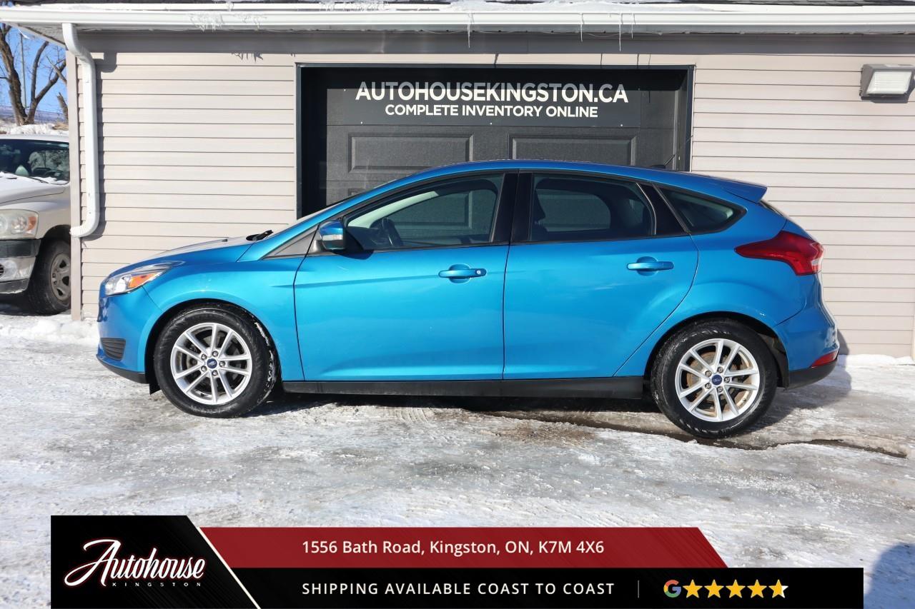 2015 Ford Focus SE ONLY 39,760 KM! Photo