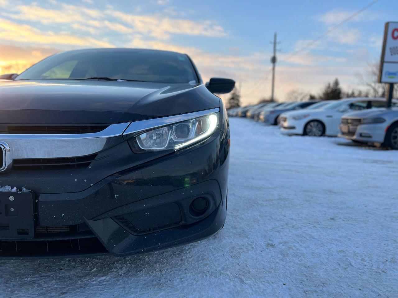 2018 Honda Civic EX Photo