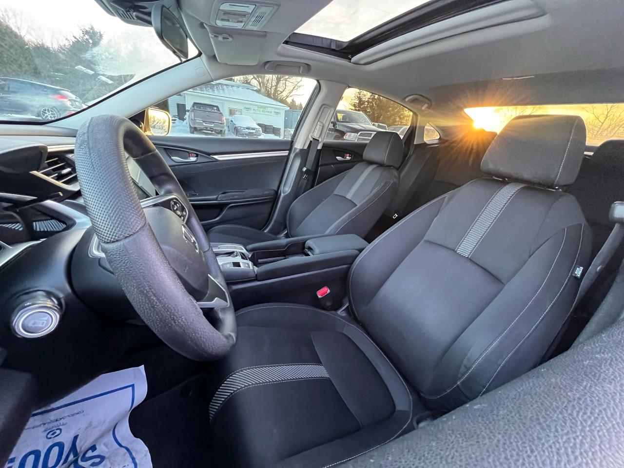 2018 Honda Civic EX Photo