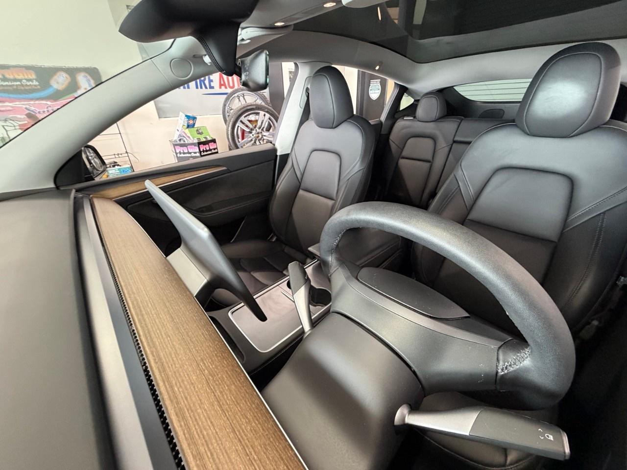 2024 Tesla Model Y  Photo