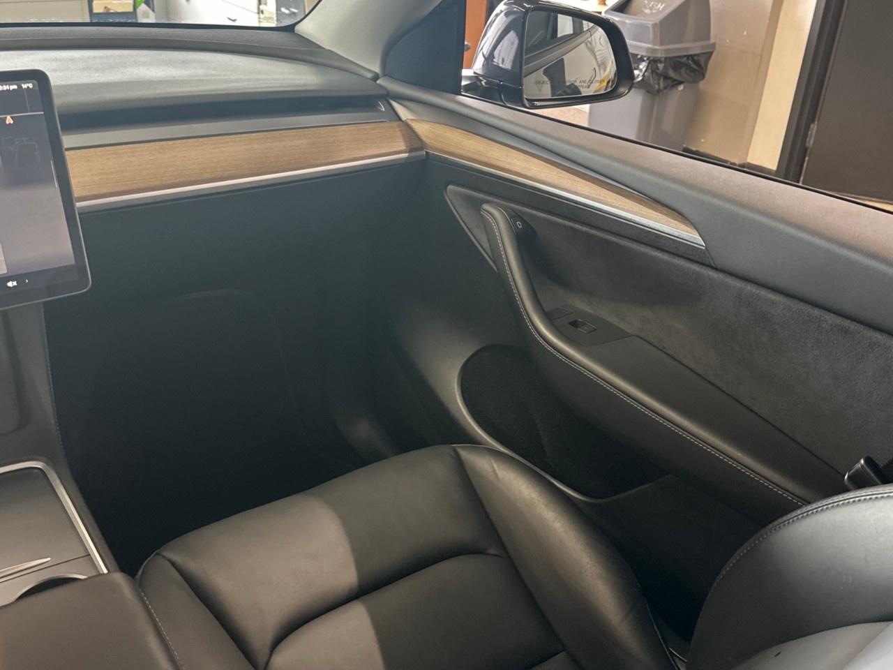 2024 Tesla Model Y  Photo