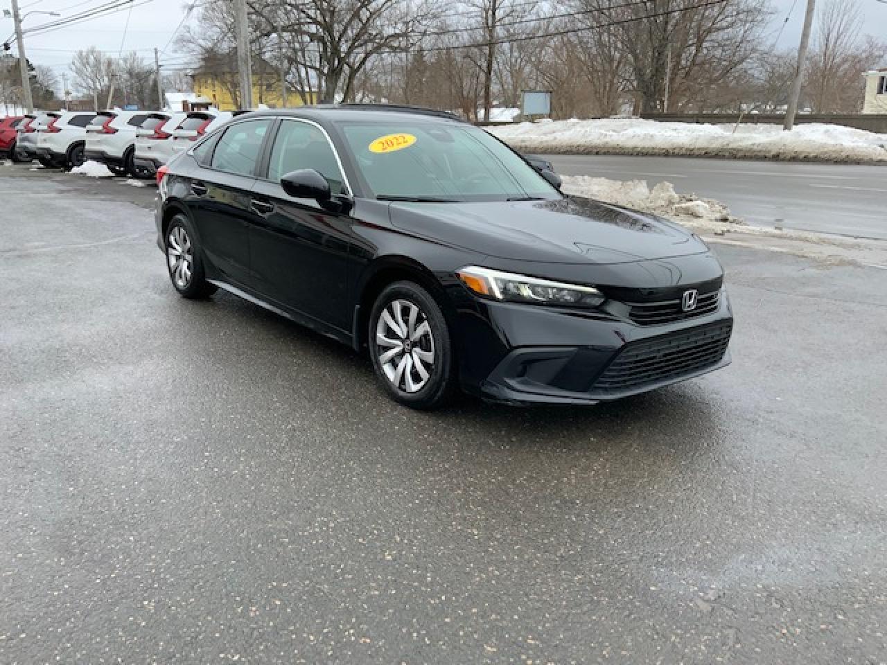 2022 Honda Civic LX Photo3