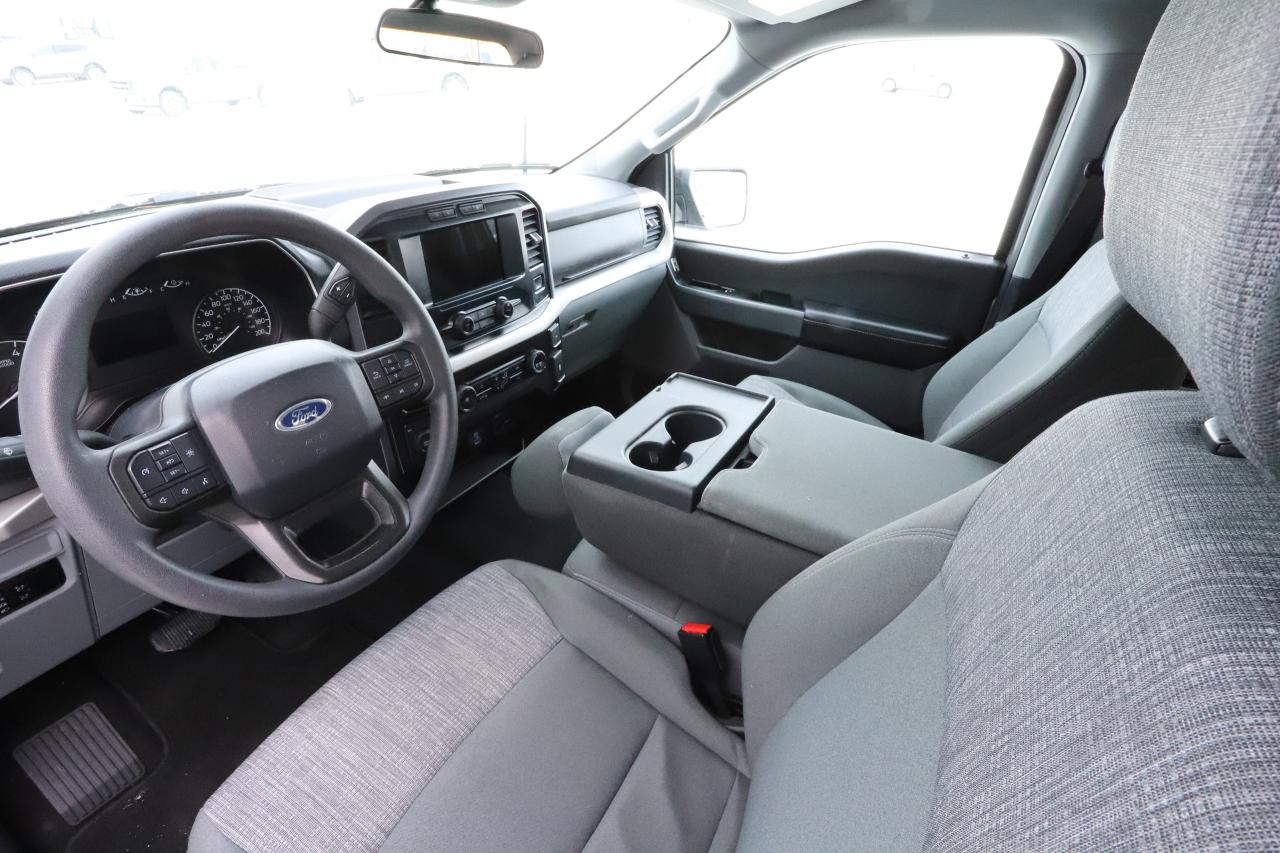 2023 Ford F-150 XLT 4WD SuperCrew 5.5' Box Photo1