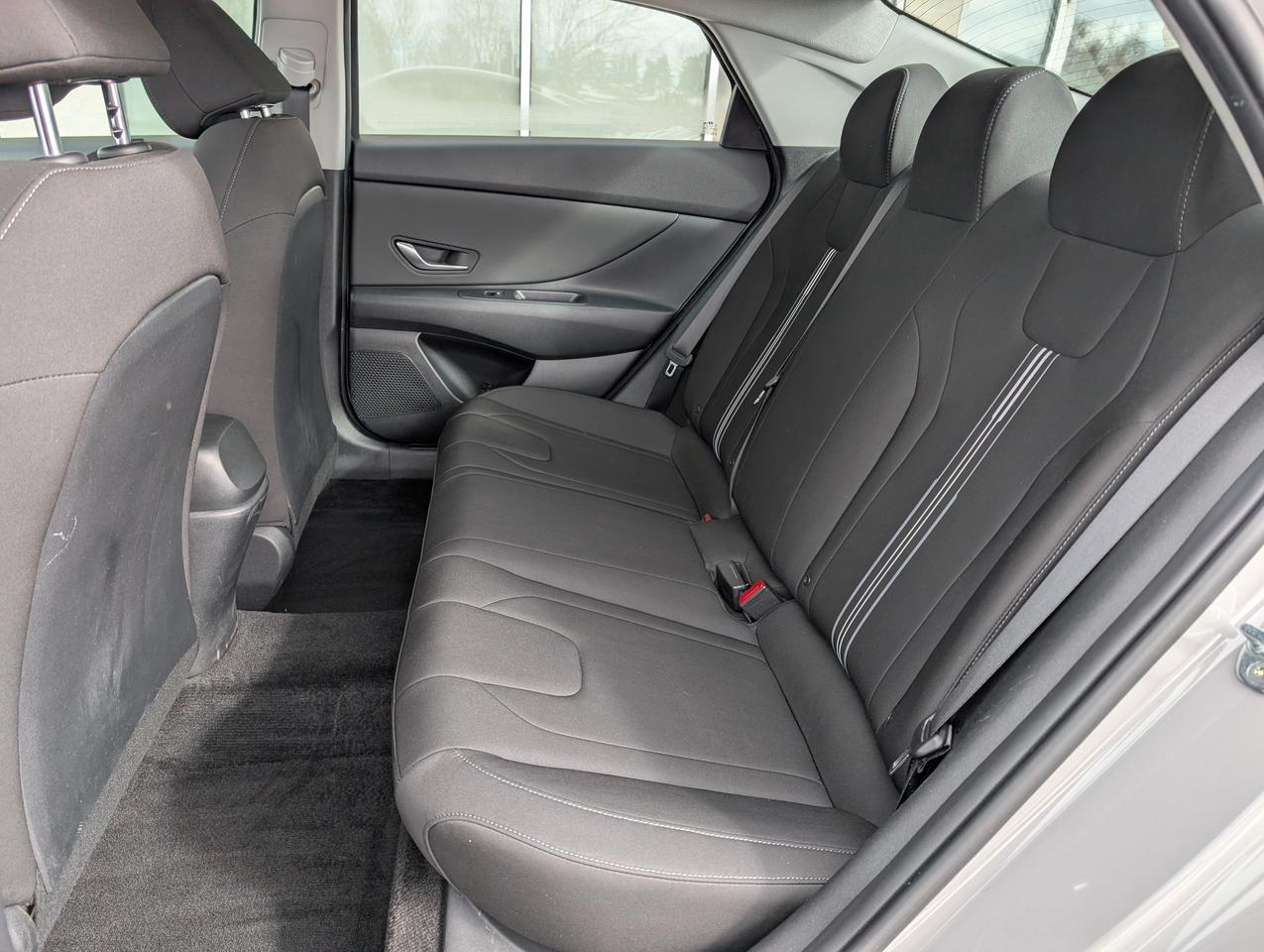 2022 Hyundai Elantra Preferred Photo
