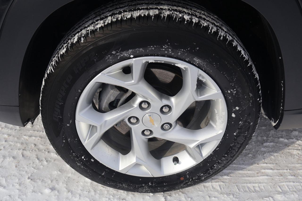 2024 Chevrolet Trax LS | | Bluetooth | Photo