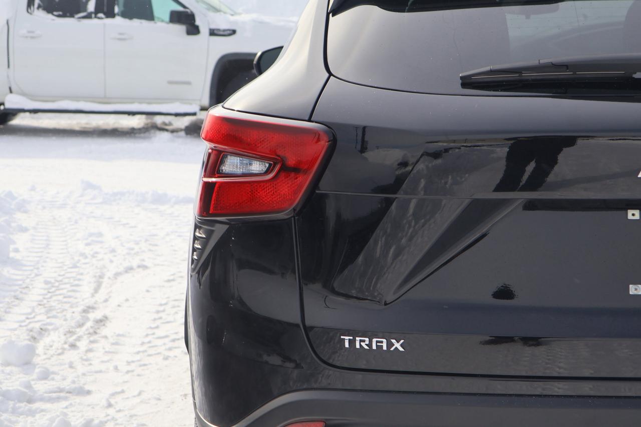 2024 Chevrolet Trax LS | | Bluetooth | Photo