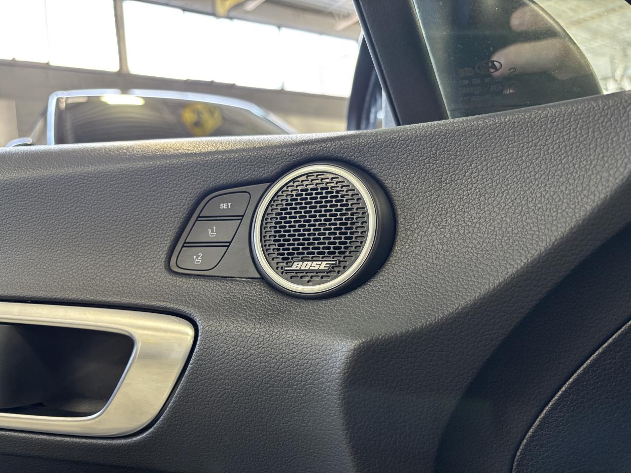 2022 Hyundai Sonata Hybrid Ultimate|SOLARPANELROOF|NAV|BOSE|HUD|LEATHER|360|+ Photo