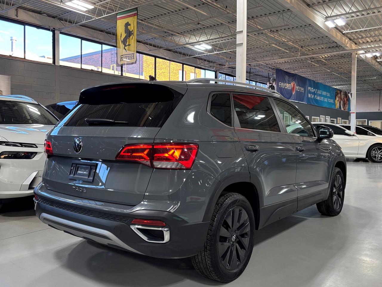 2024 Volkswagen Taos Comfortline|ALLOYS|LEATHER|SUEDE|CARPLAY|HEATSEATS Photo3