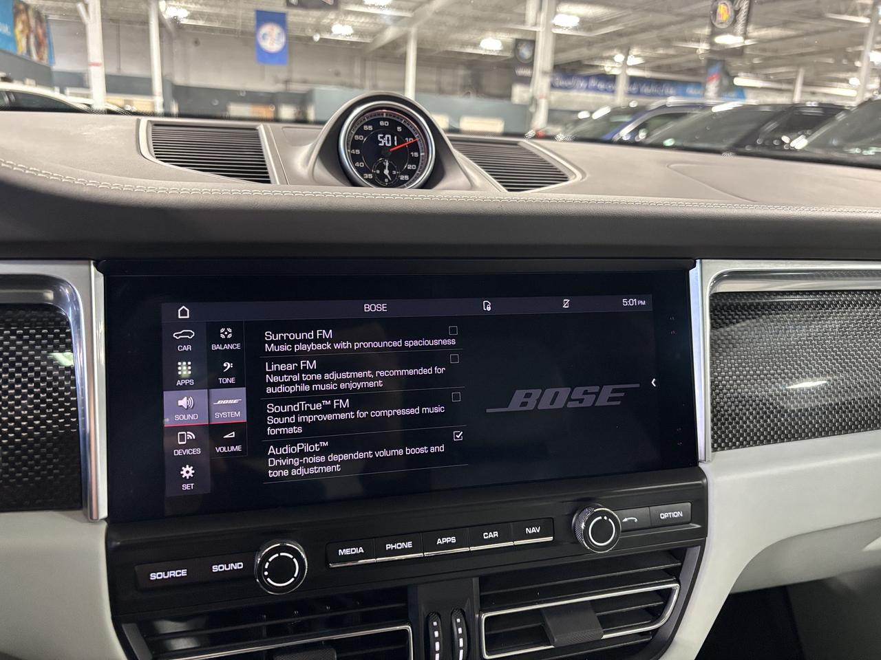 2021 Porsche Macan GTS AWD|NAV|BOSE|CARBON|CREAMLEATHER|360CAM|PANO|+ Photo