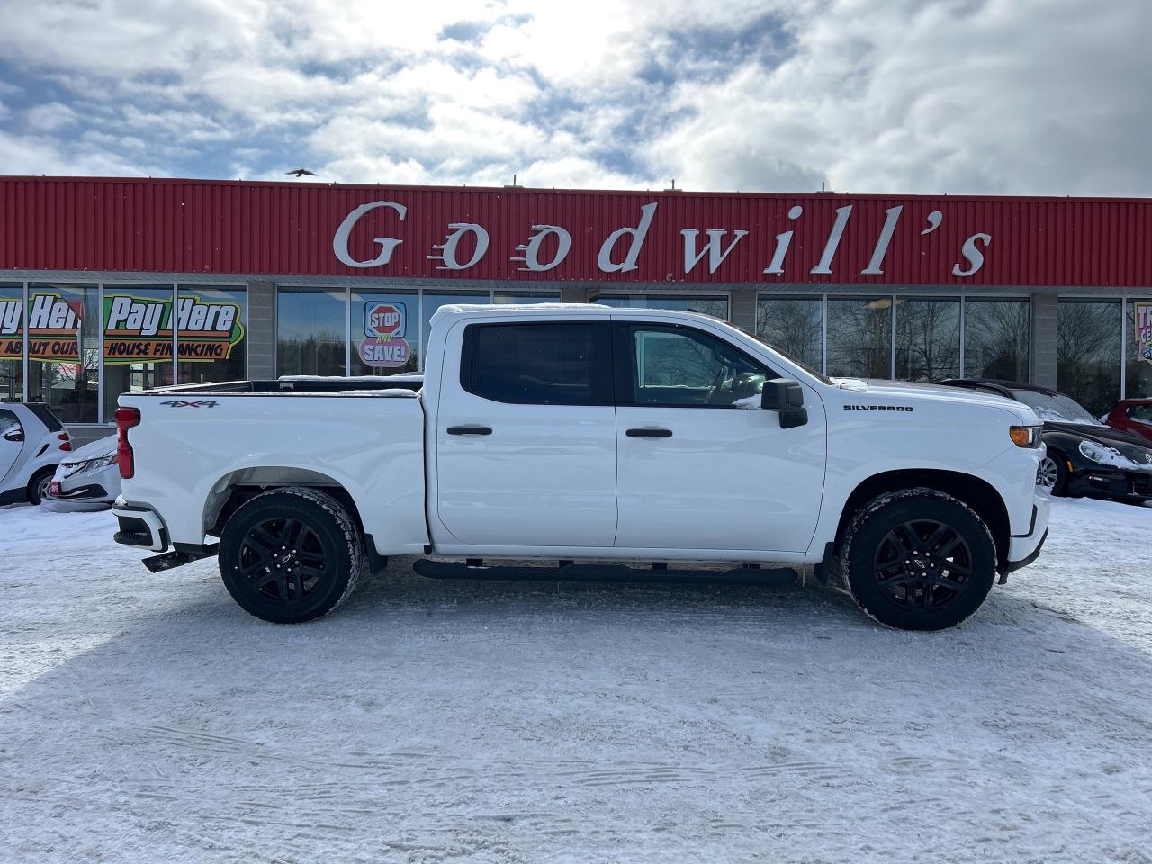 2022 Chevrolet Silverado 1500 LTD CLEAN CARFAX, REMOTE START, BACK UP CAMERA! - Photo #1