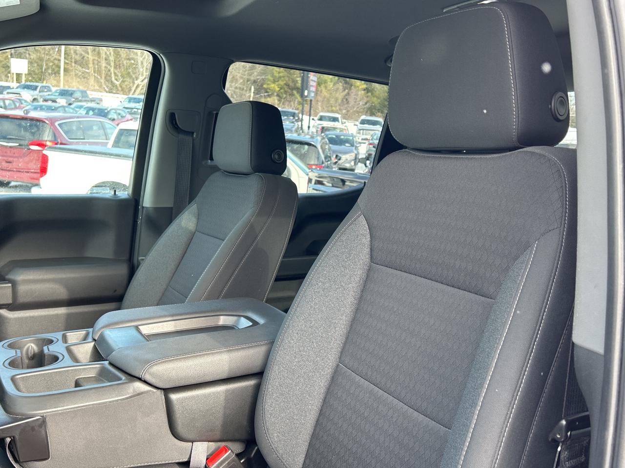 2022 Chevrolet Silverado 1500 LTD CLEAN CARFAX, REMOTE START, BACK UP CAMERA! - Photo #11