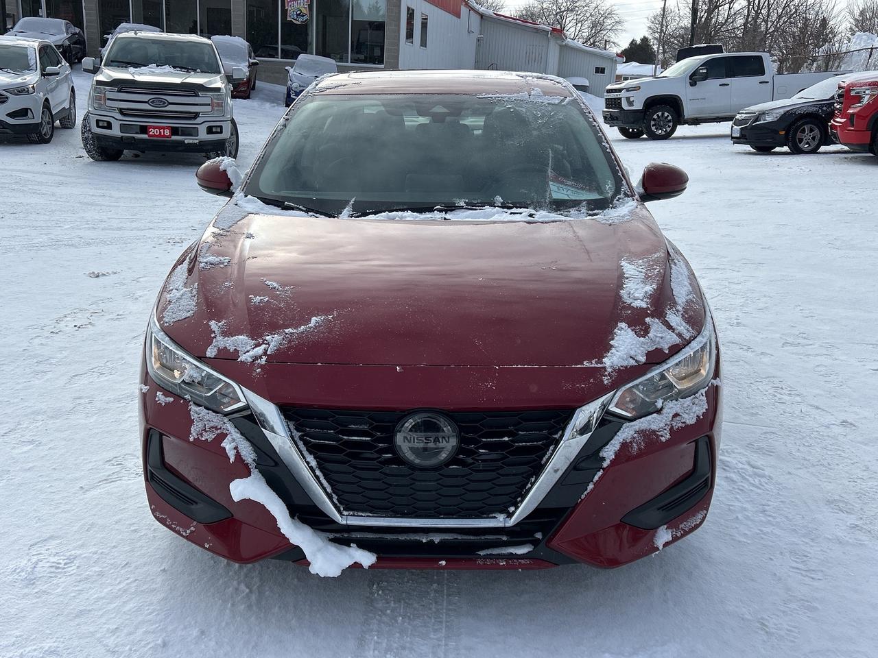 2022 Nissan Sentra SV, SUNROOF, REMOTE START, BLIND SPOT MONITORS! - Photo #9