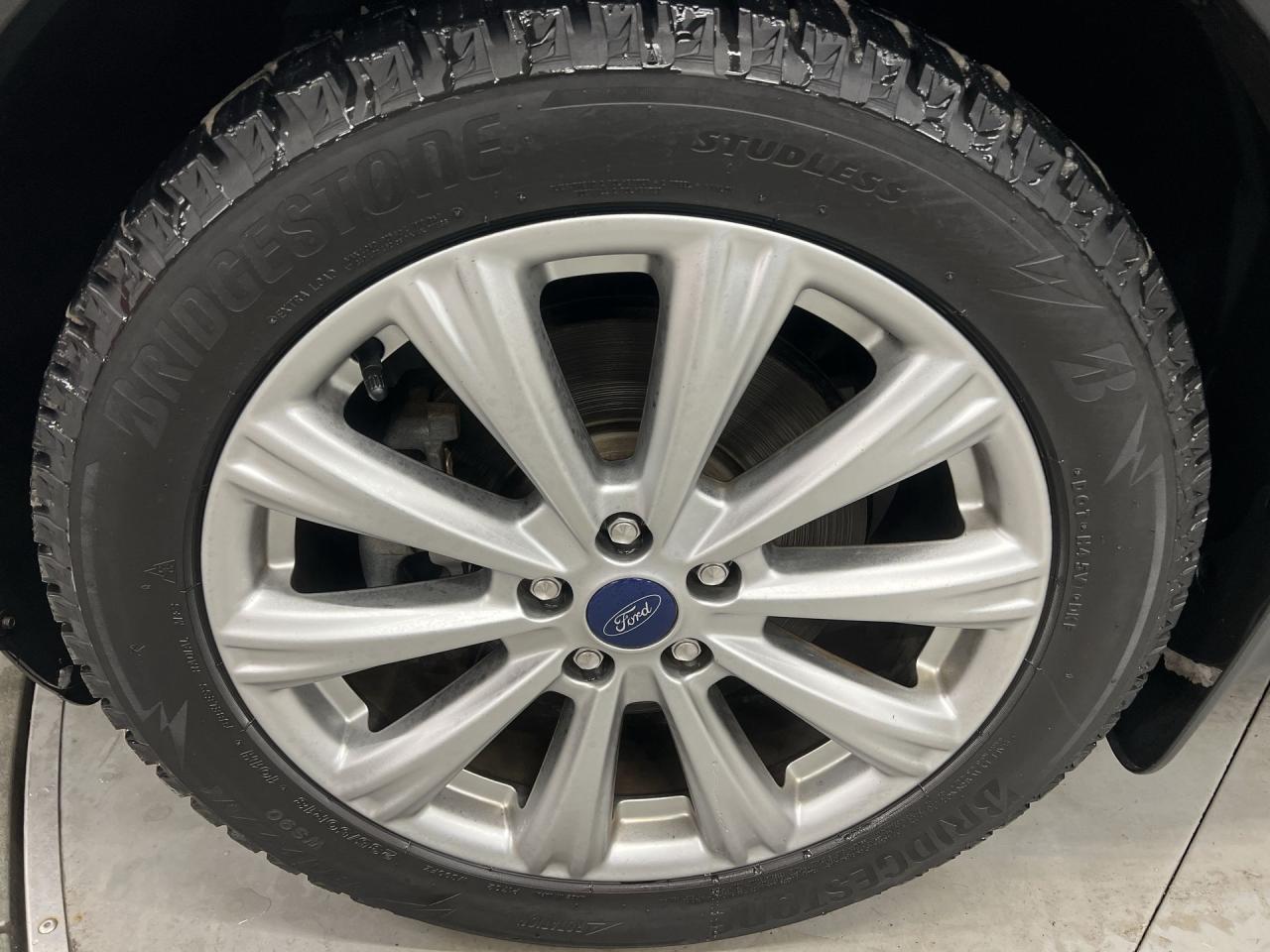 2017 Ford Escape TITANIUM AWD | 2.0L TURBO | HTD LEATHER |PANO ROOF Photo