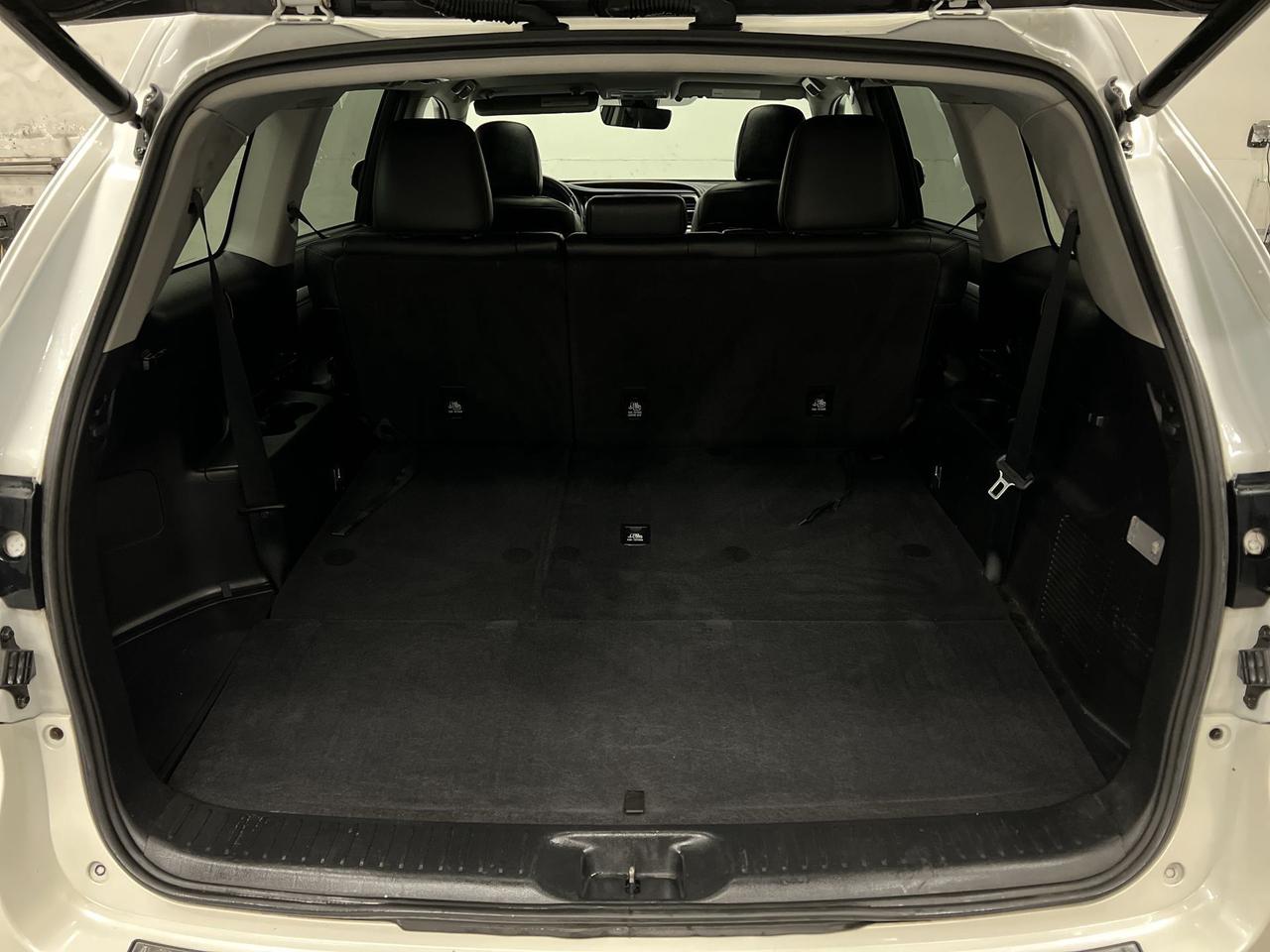 2019 Toyota Highlander XLE AWD | 8-PASS | HTD LEATHER | SUNROOF | ALLOYS Photo